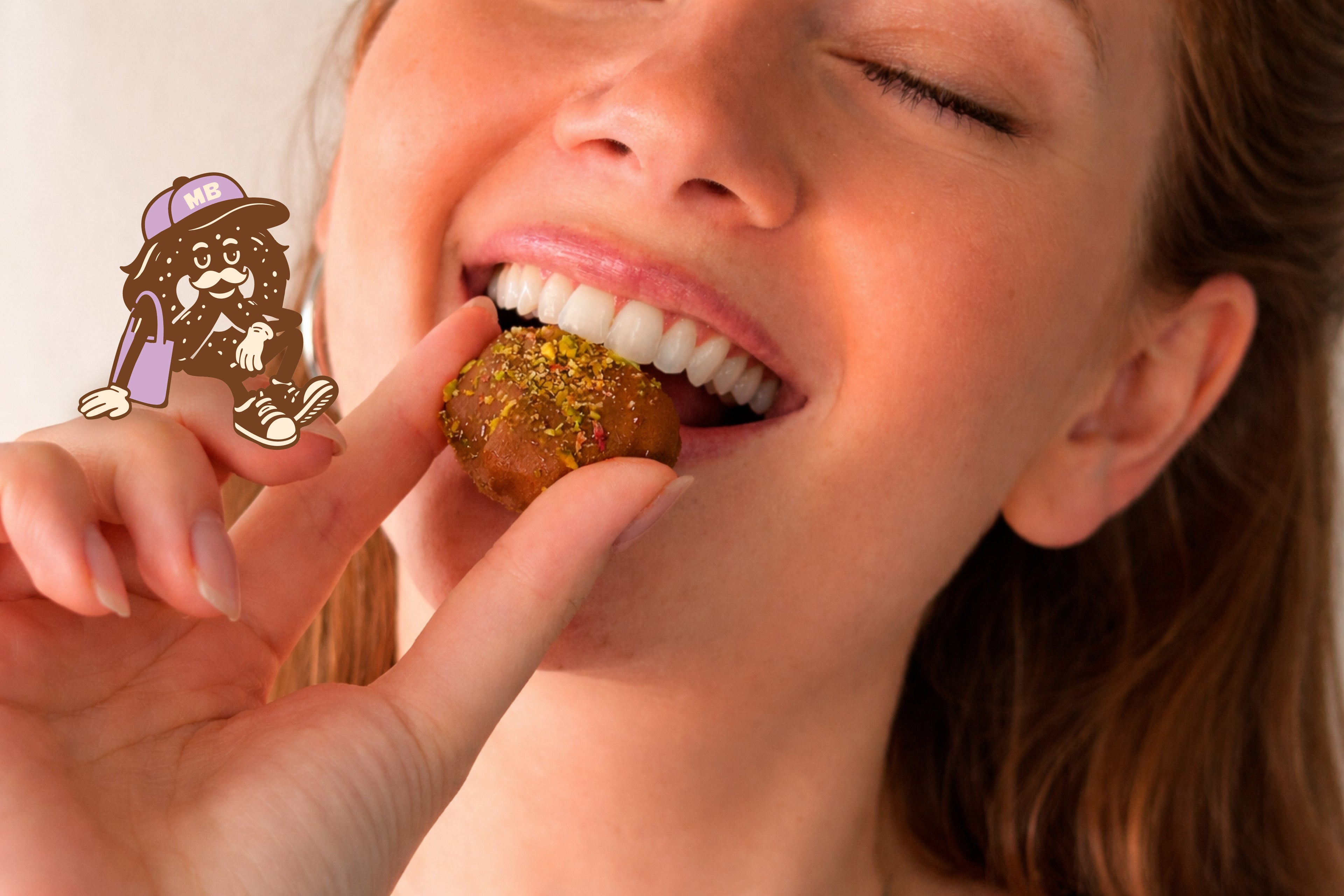 mini bonz pretzel cubierto con chocolate relleno de pistacho